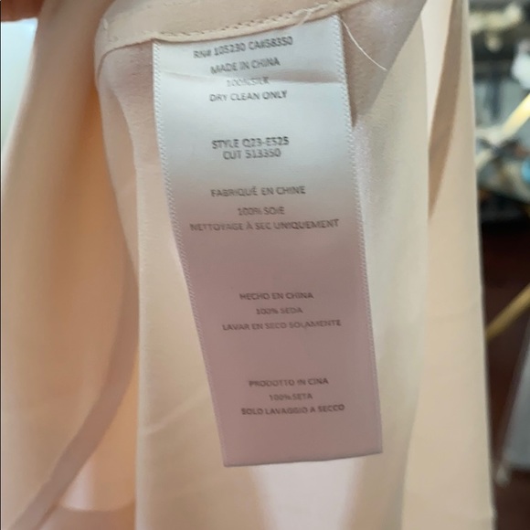 Equipment 💯 % Silk peach blouse - Picture 4 of 4